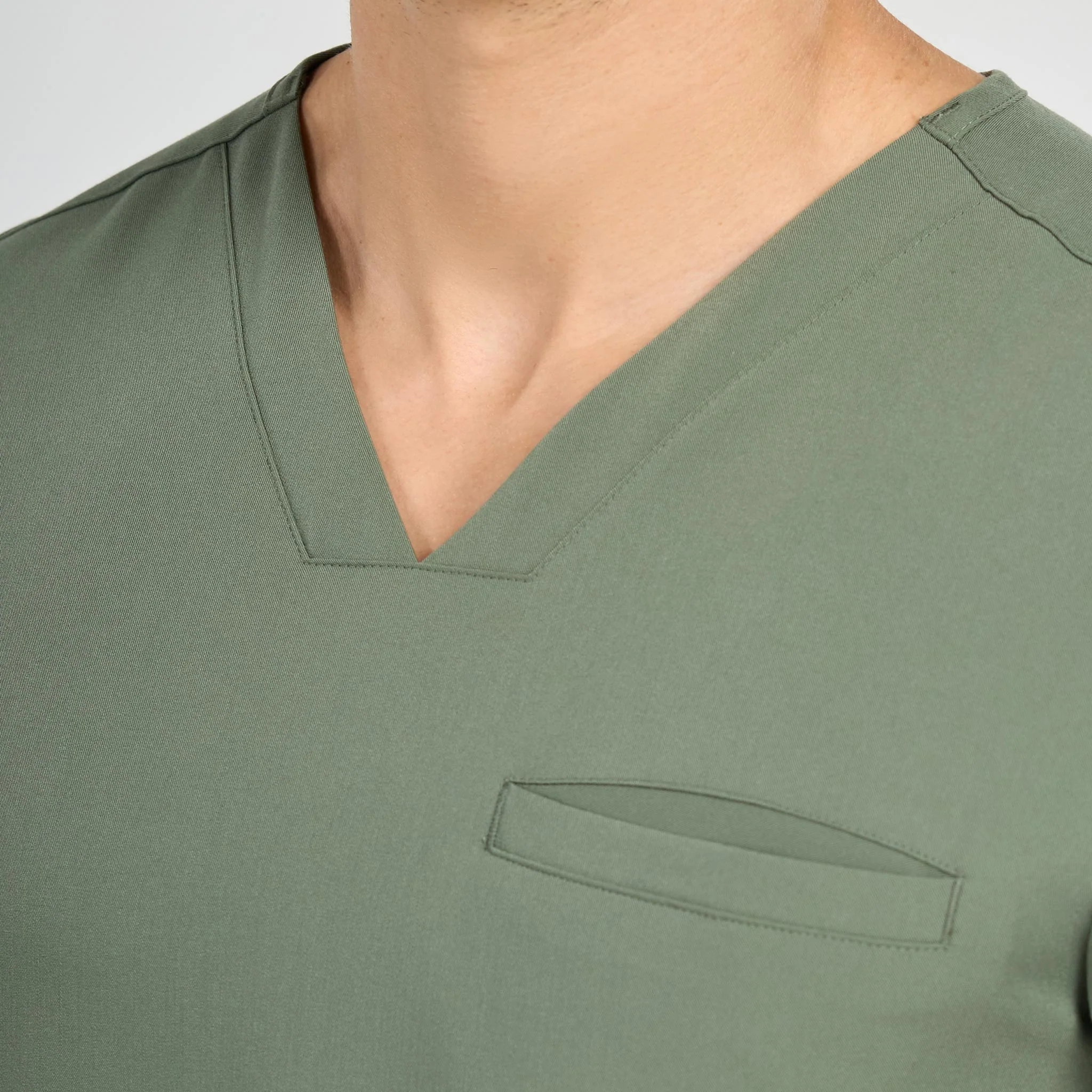 Medical Scrub Top Mouv 3-Pocket for Men - Image 16