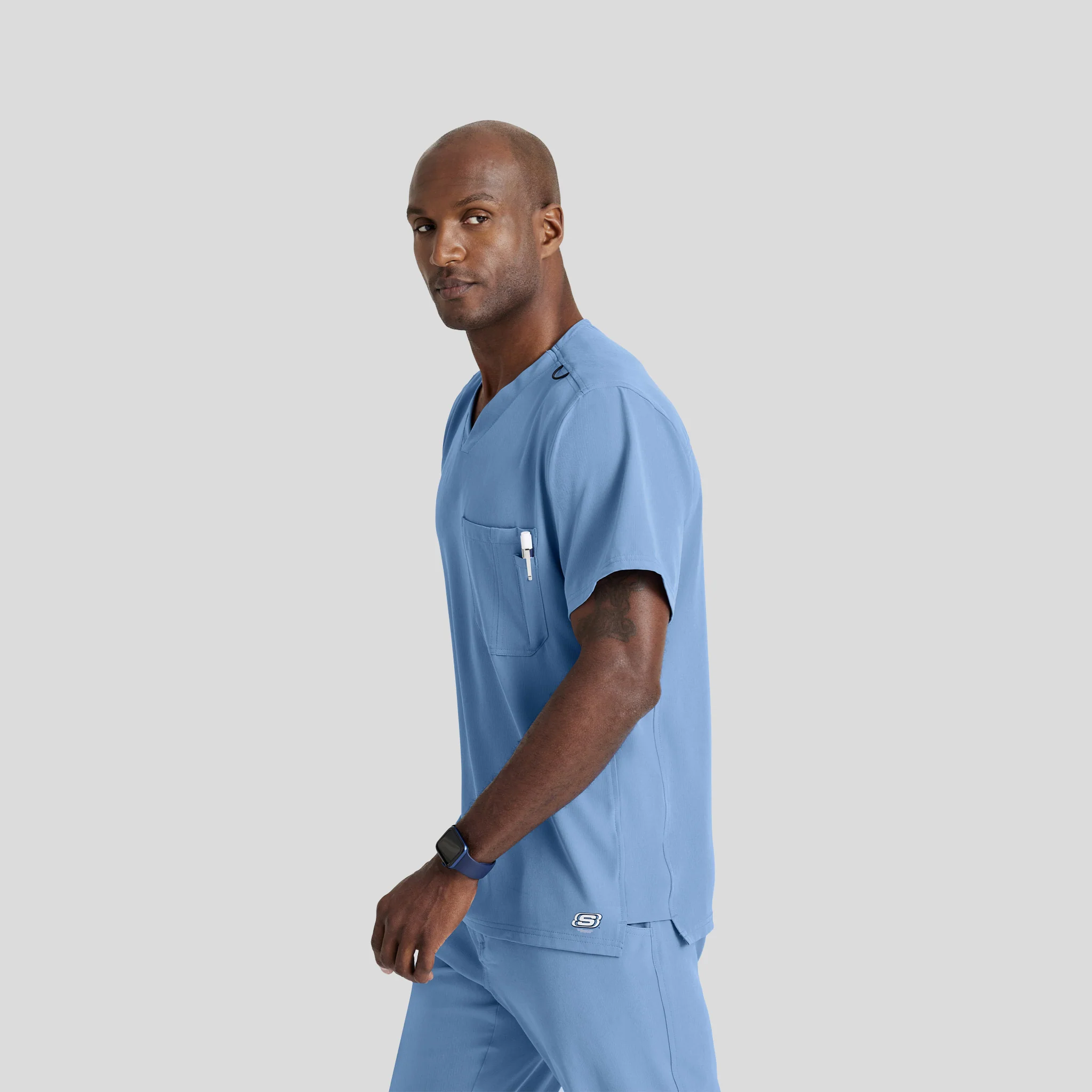 Scrub Top Skechers for Men - Image 20
